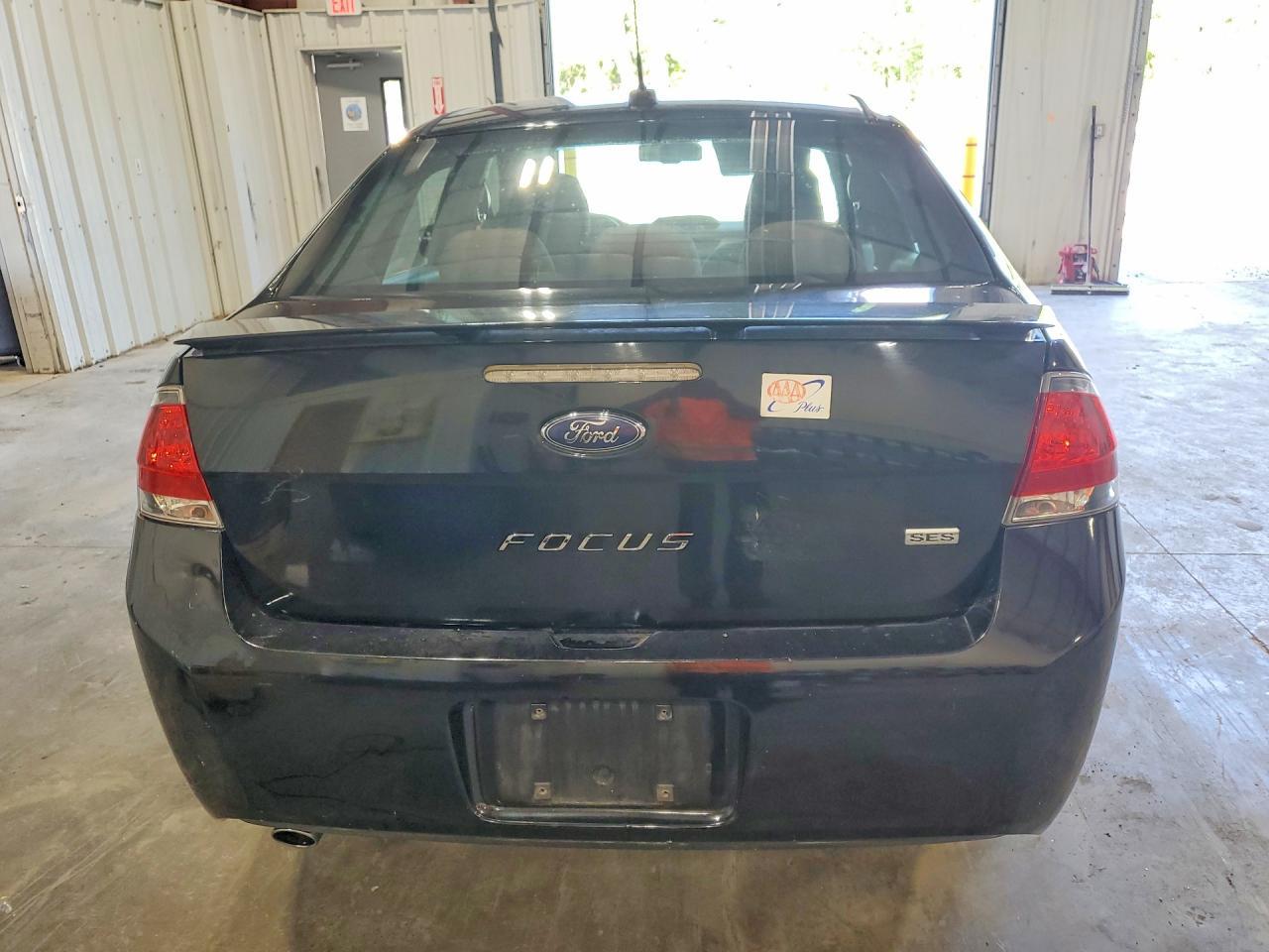 2010 Ford Focus Ses - Фото 6