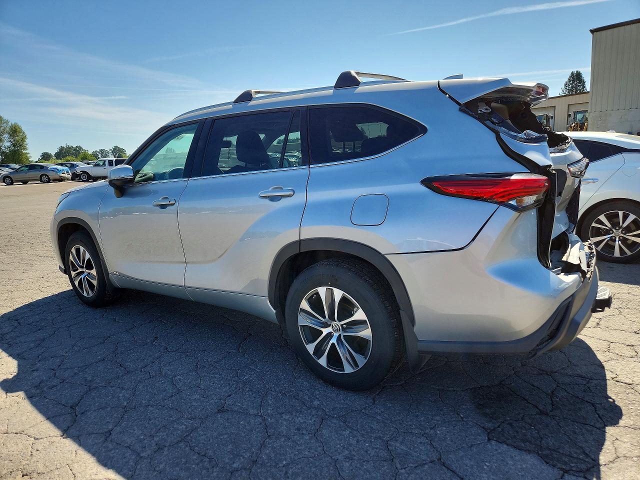 2022 Toyota Highlander Hybrid Xle - Фото 2