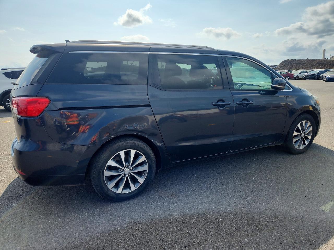 2016 Kia Sedona Sx - Фото 3