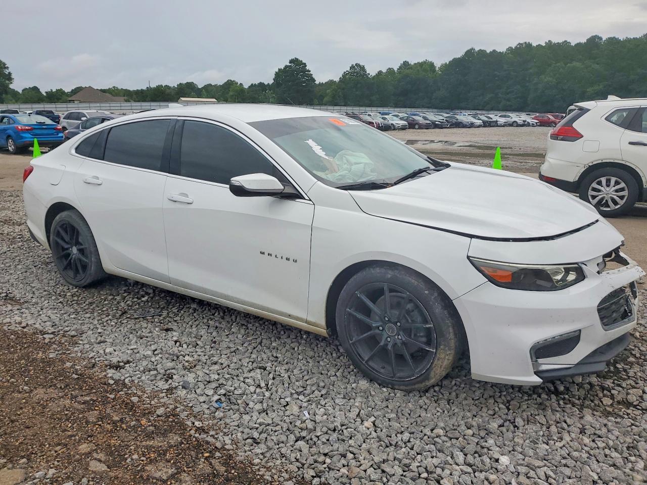 2018 Chevrolet Malibu Lt - Image 4