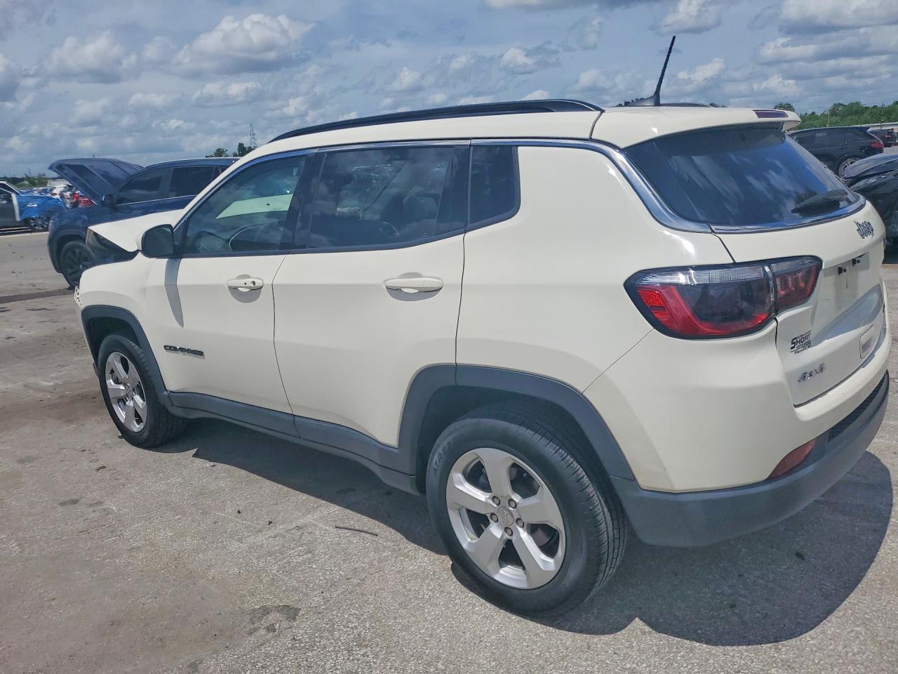 2021 Jeep Compass Latitude - Фото 2