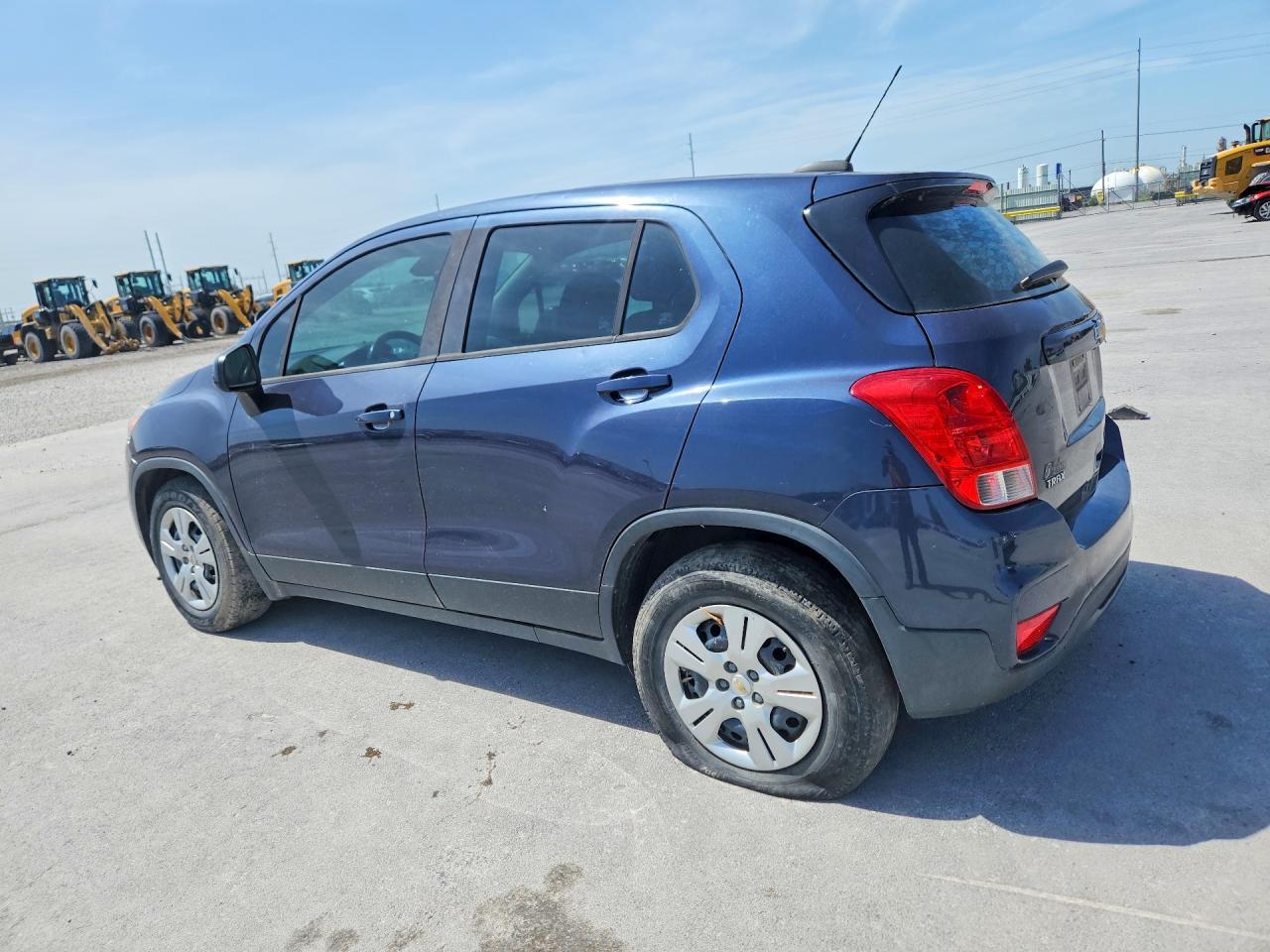 2018 Chevrolet Trax Ls - Фото 2