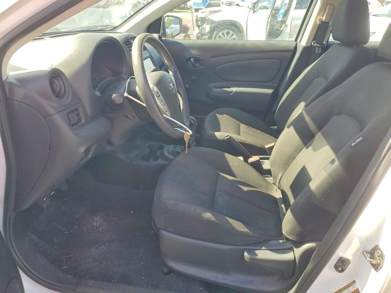 2019 Nissan Versa S - Фото 7