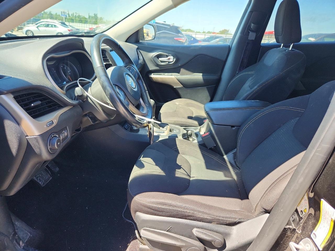 2017 Jeep Cherokee Latitude - Фото 7