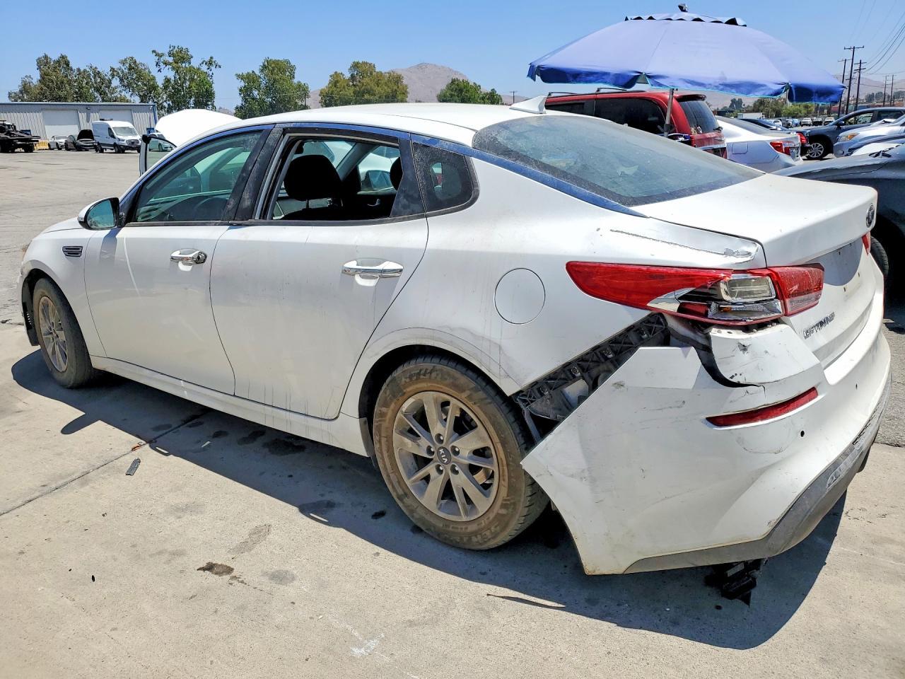 2019 Kia Optima Lx - Image 2