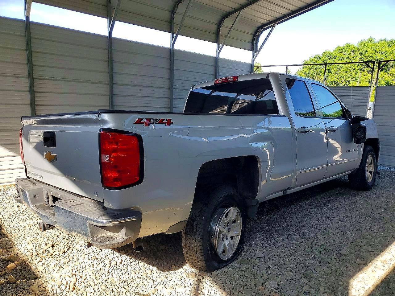 2018 Chevrolet Silverado K1500 Lt - Фото 3