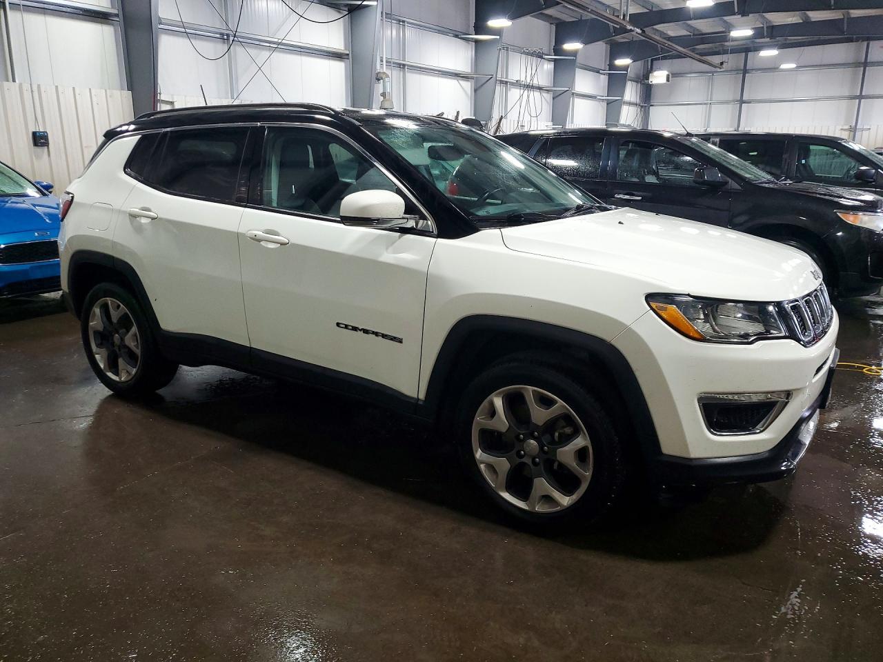 2017 Jeep Compass Limited - Фото 4