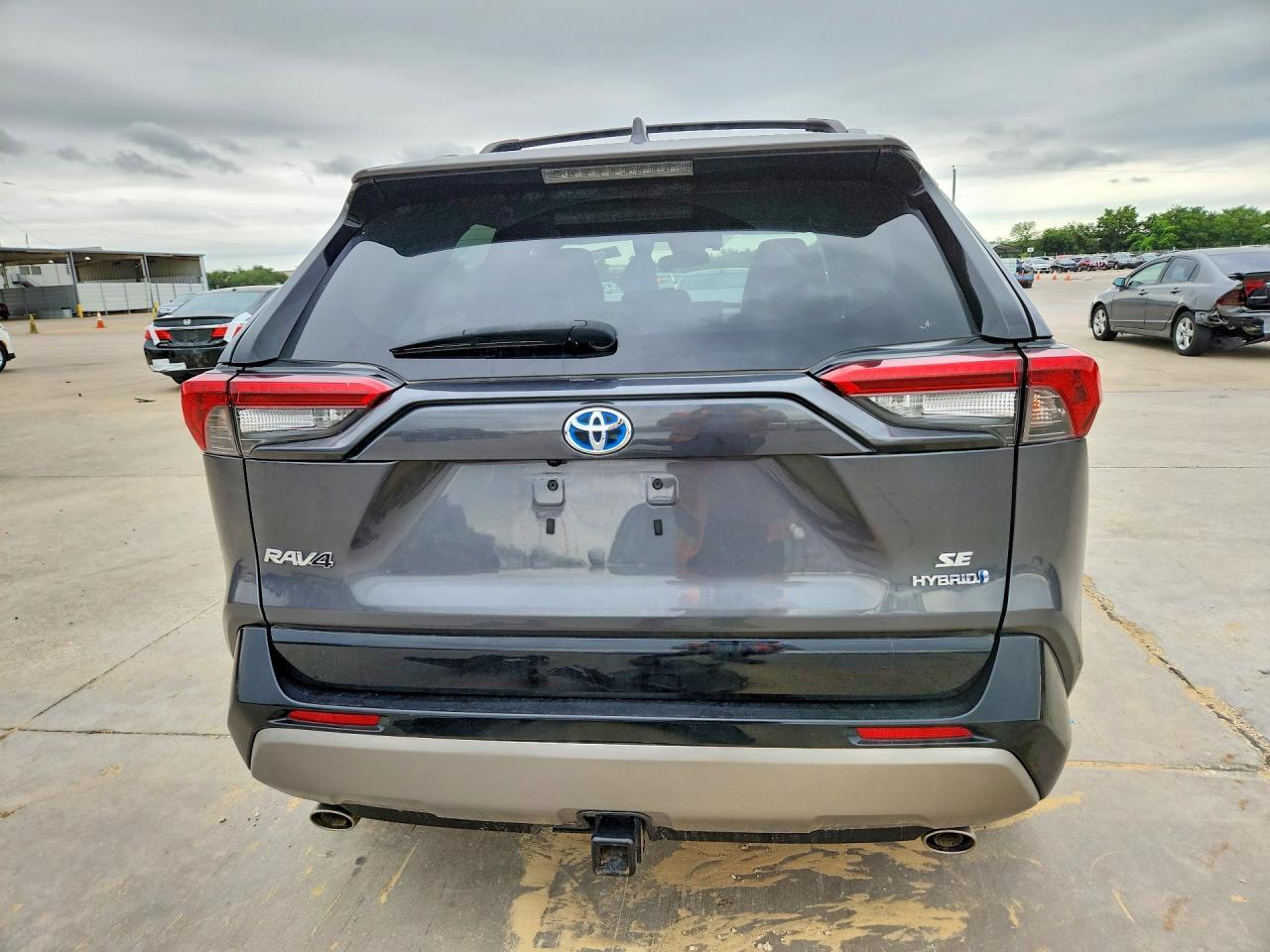 2022 Toyota Rav4 Se - Image 6
