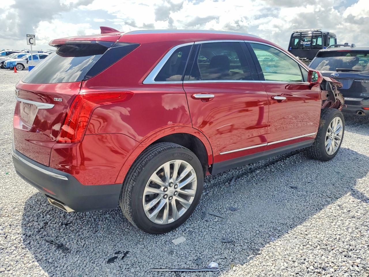 2019 Cadillac Xt5 Luxury - Фото 3