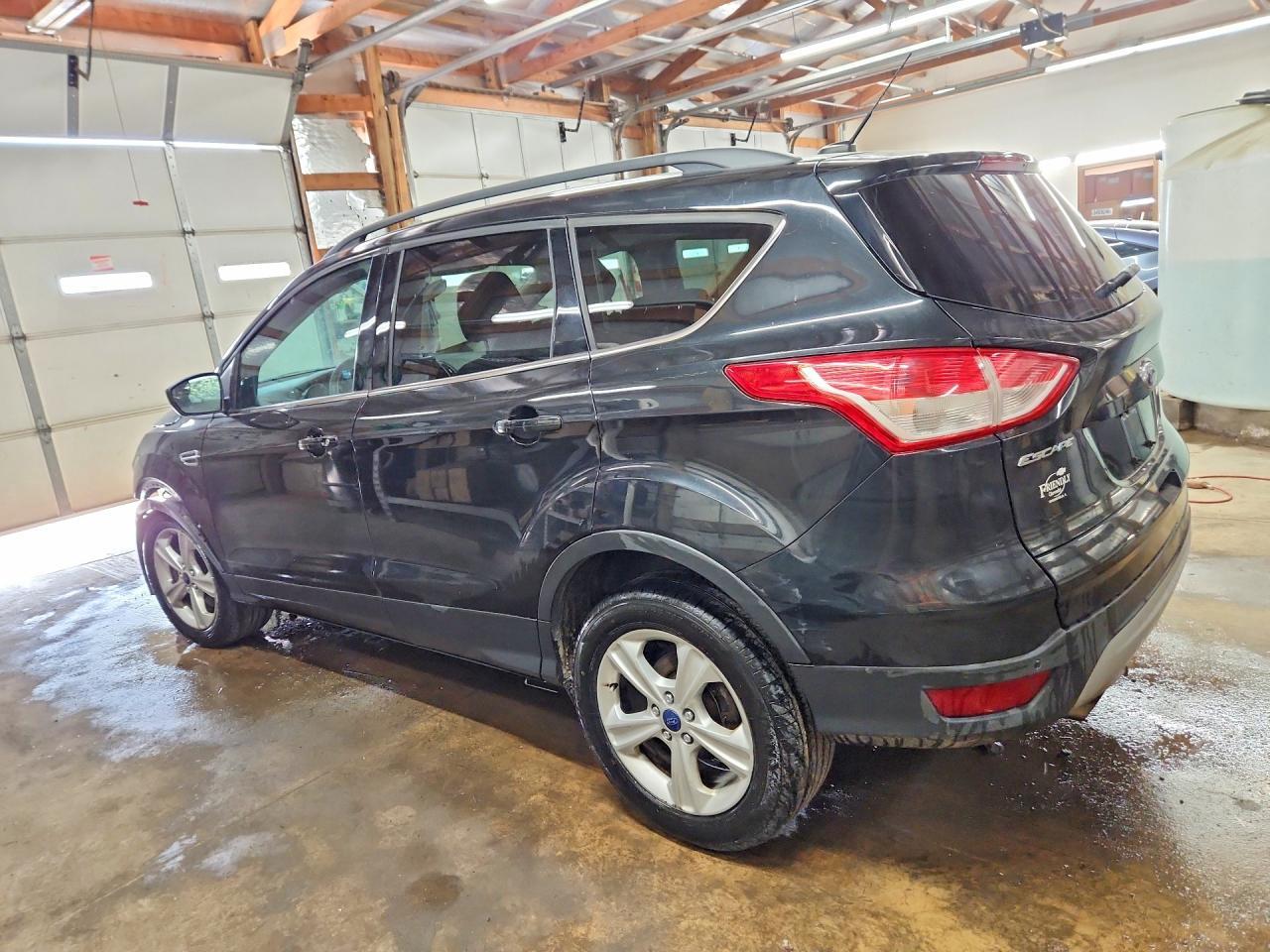 2014 Ford Escape Se - Image 2