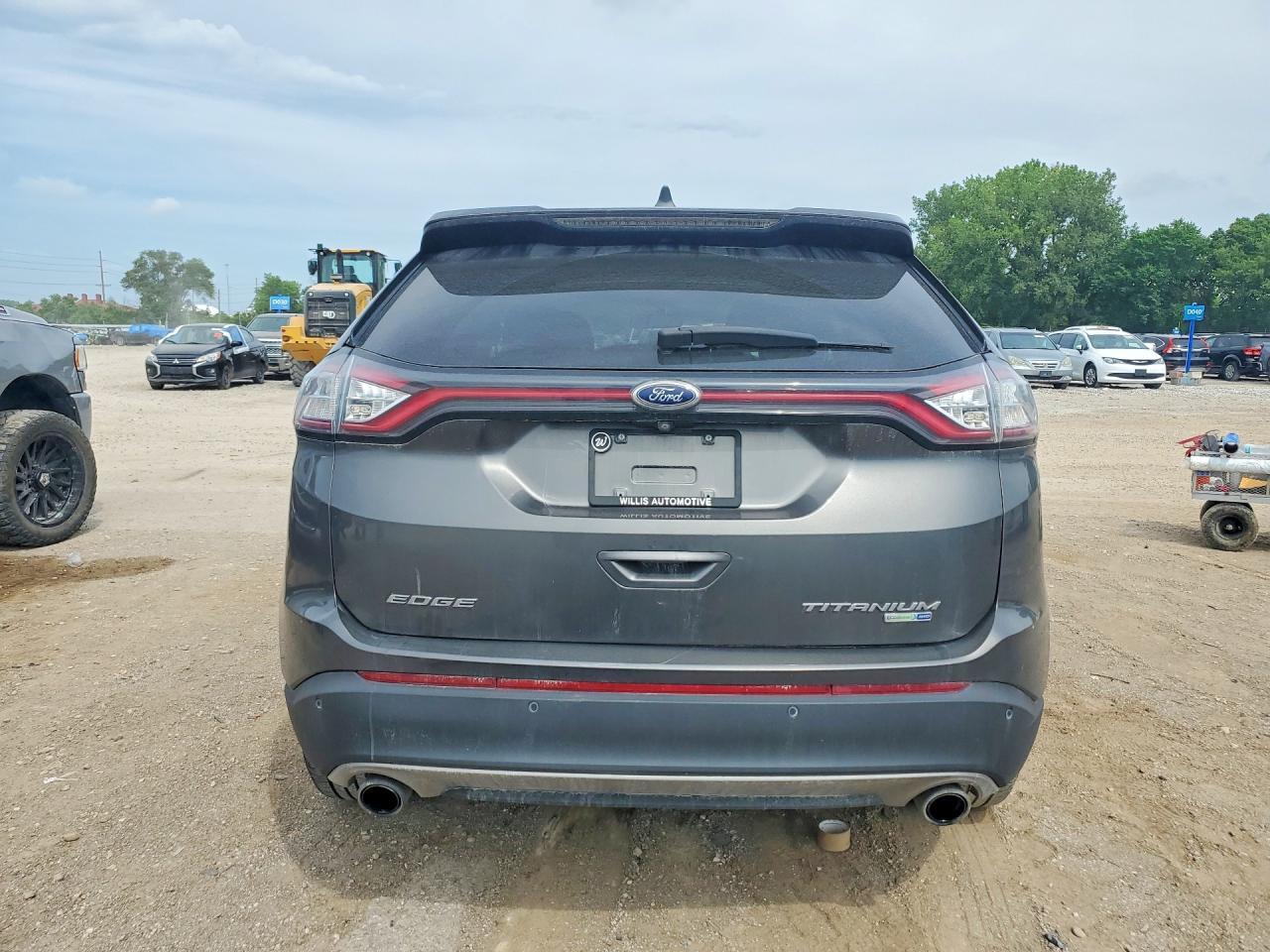 2017 Ford Edge Titanium - Image 6
