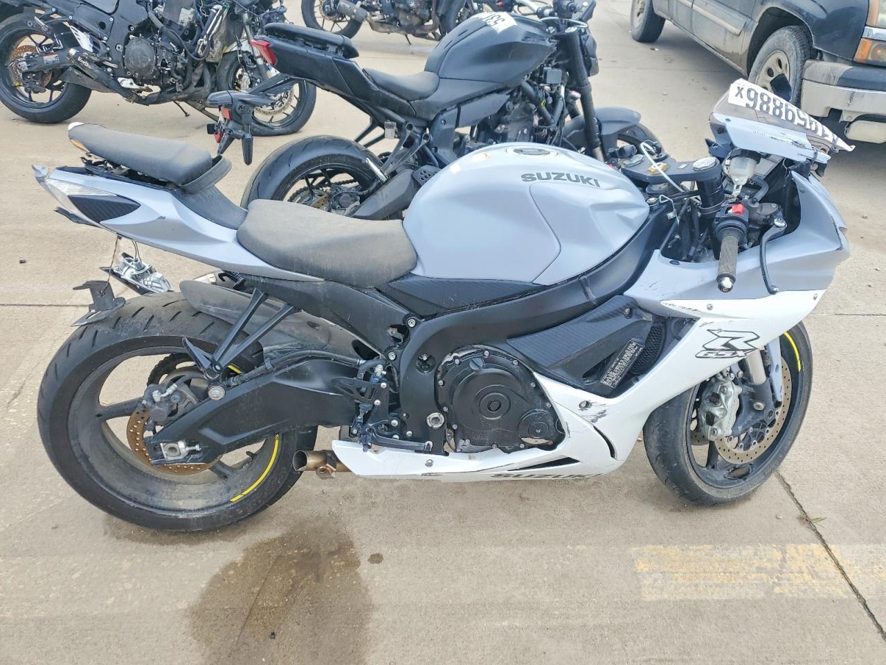 2022 Suzuki Gsx-R600