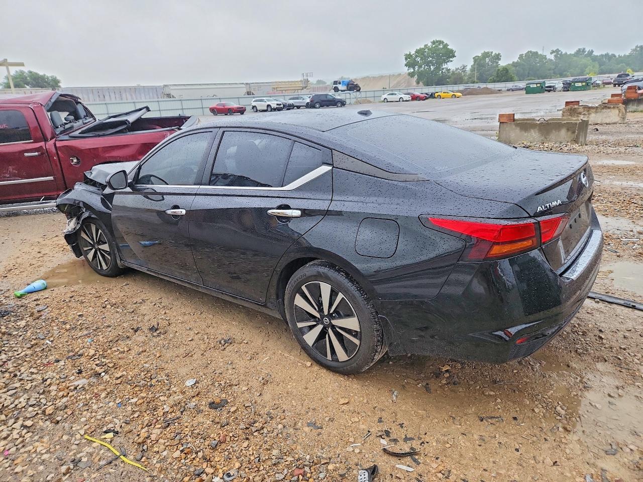 2021 Nissan Altima Sv - Фото 2