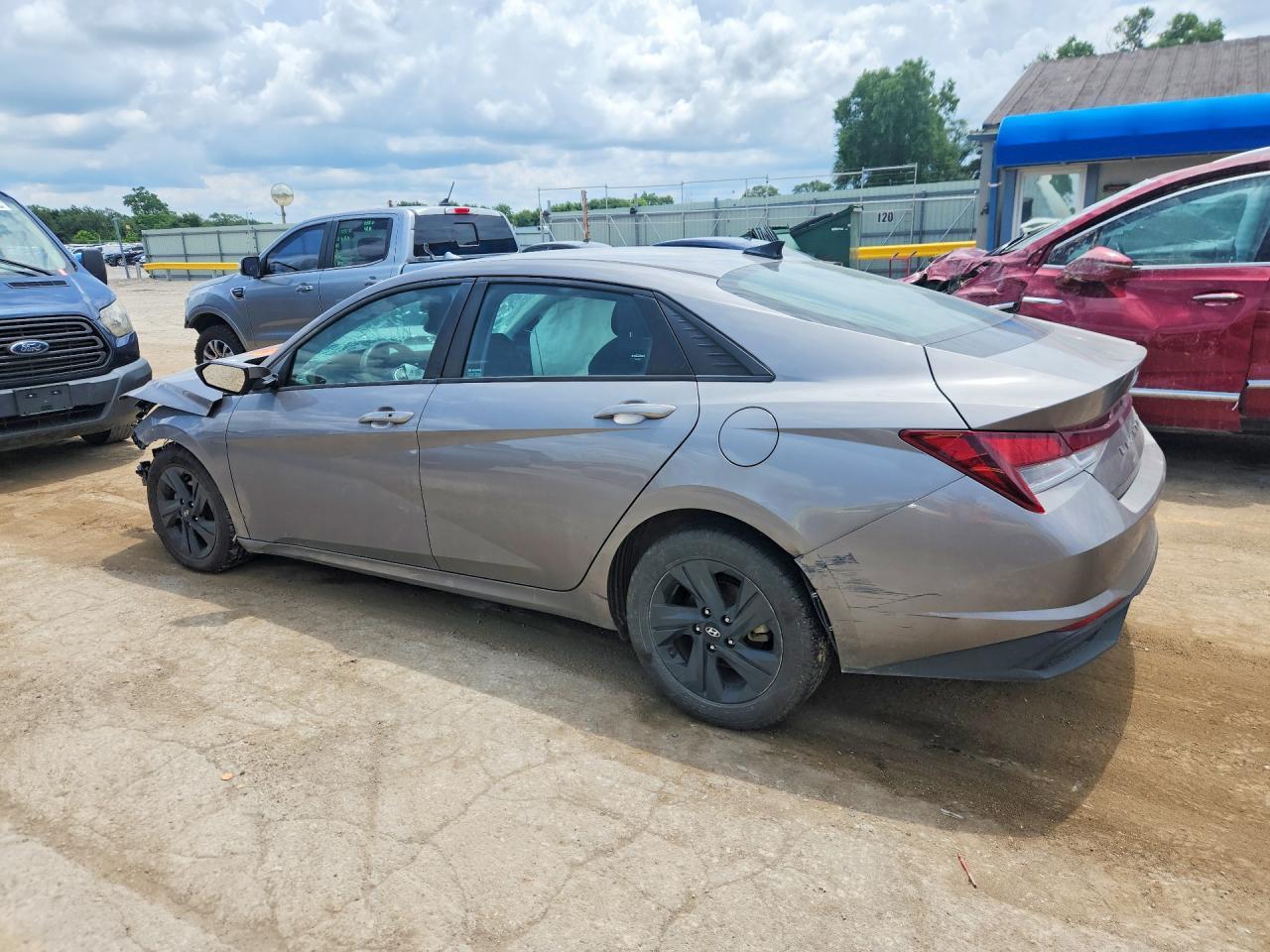 2021 Hyundai Elantra Sel - Image 2