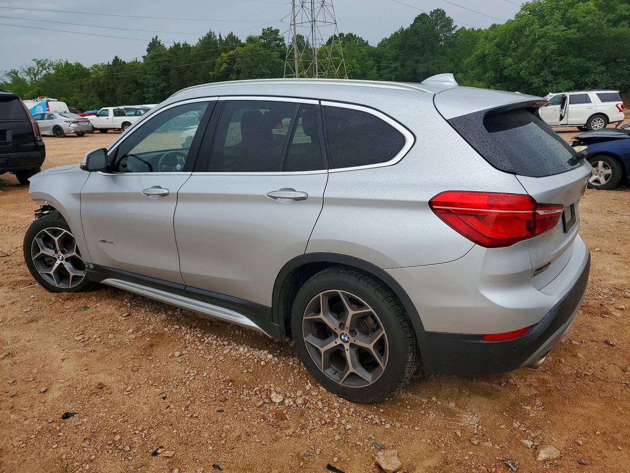 2018 BMW X1 xDrive28I - Фото 2