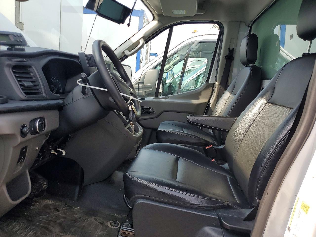 2022 Ford Transit Delivery Truck - Image 7