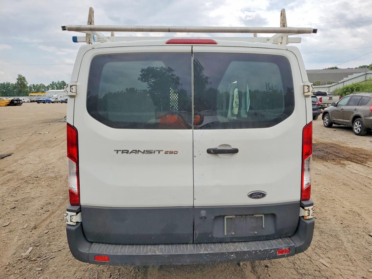 2018 Ford Transit T-250 - Фото 6