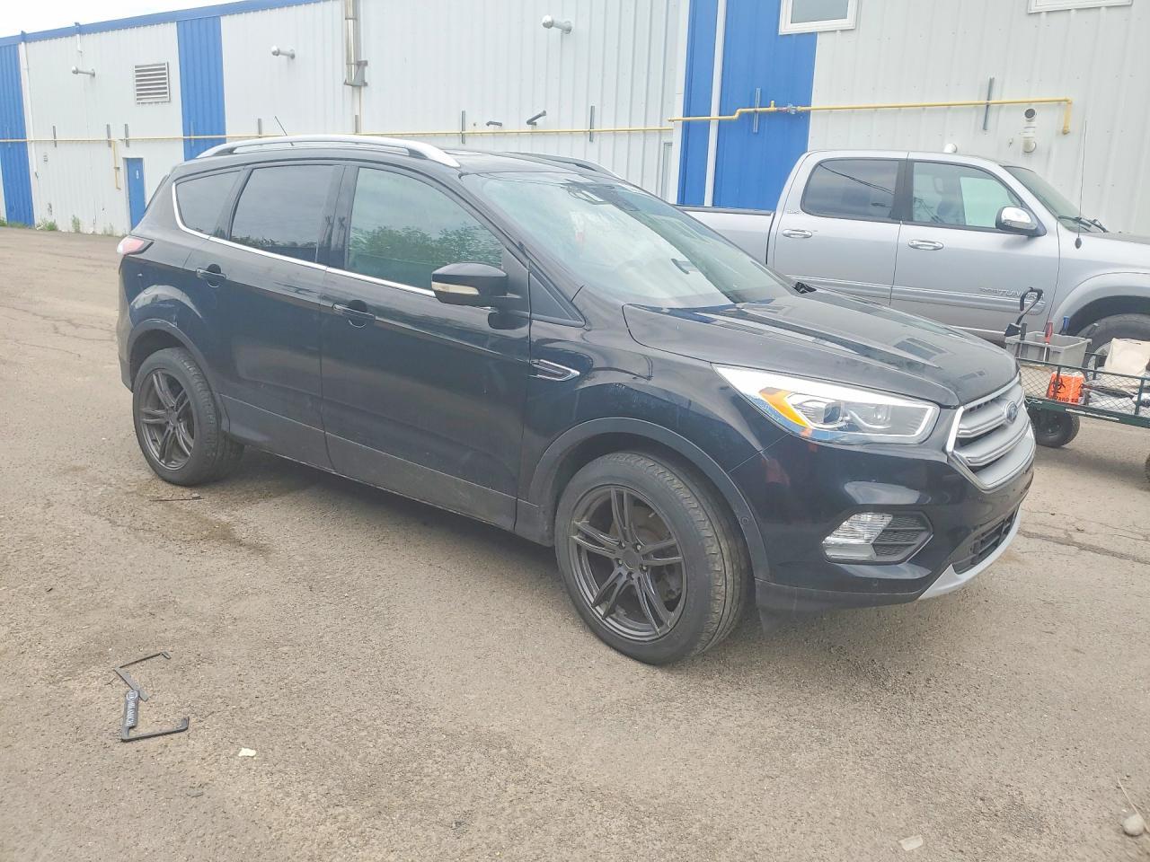 2017 Ford Escape Titanium - Фото 4