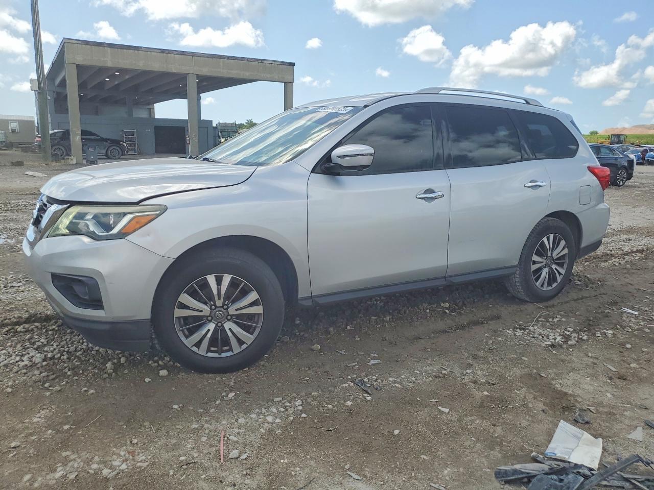2018 Nissan Pathfinder Sl