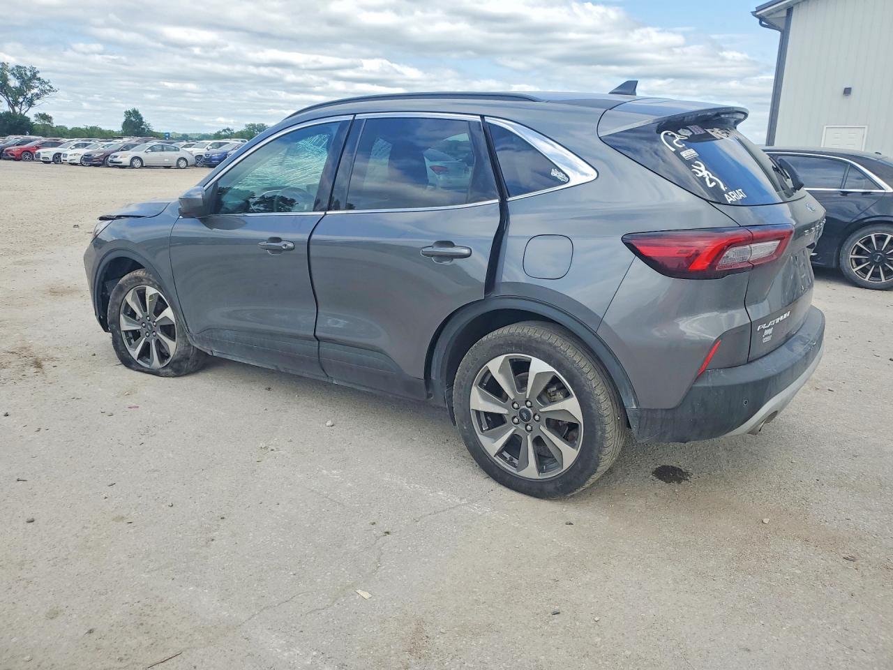 2023 Ford Escape Platinum - Image 2