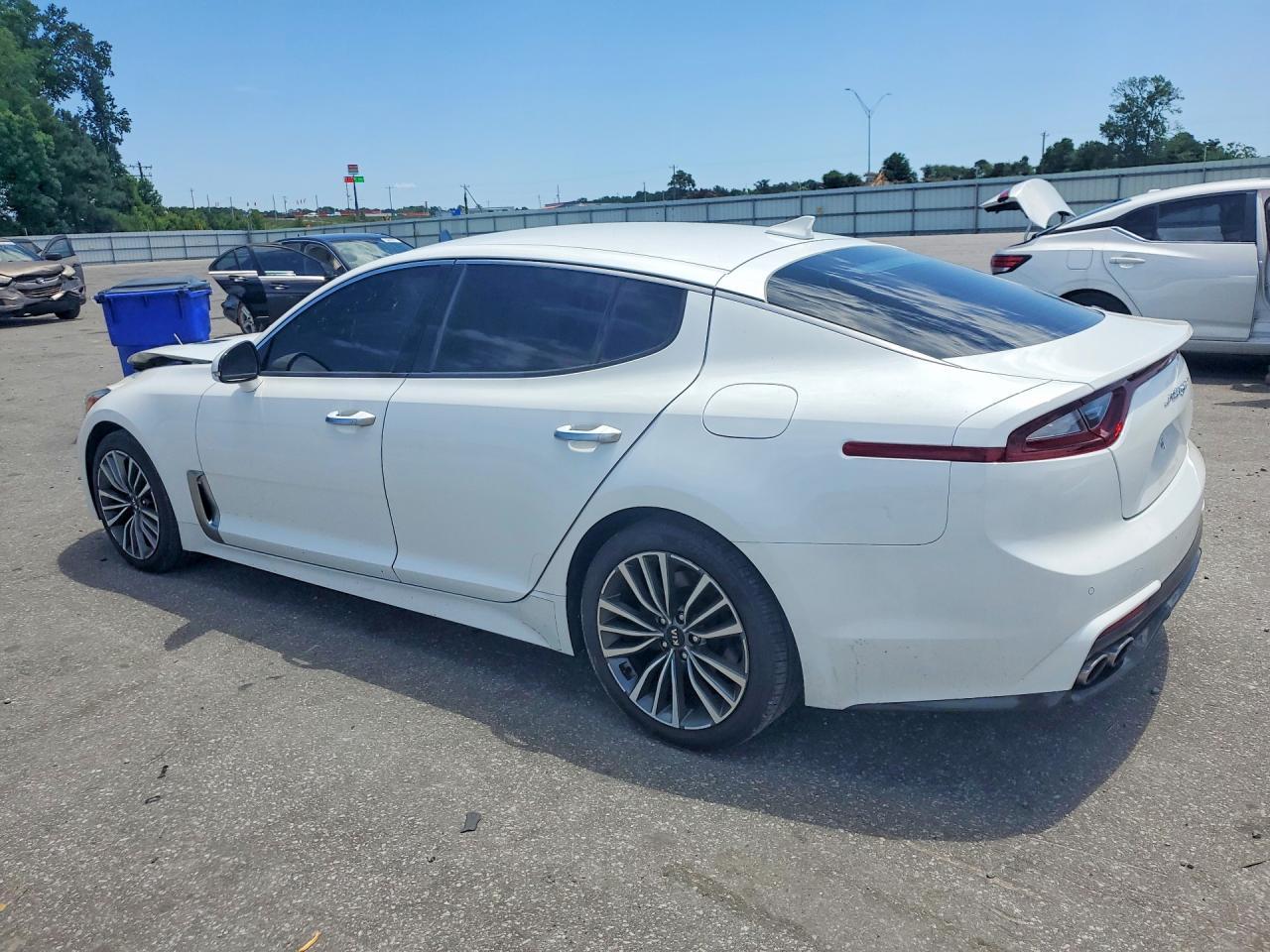 2019 Kia Stinger Base - Фото 2