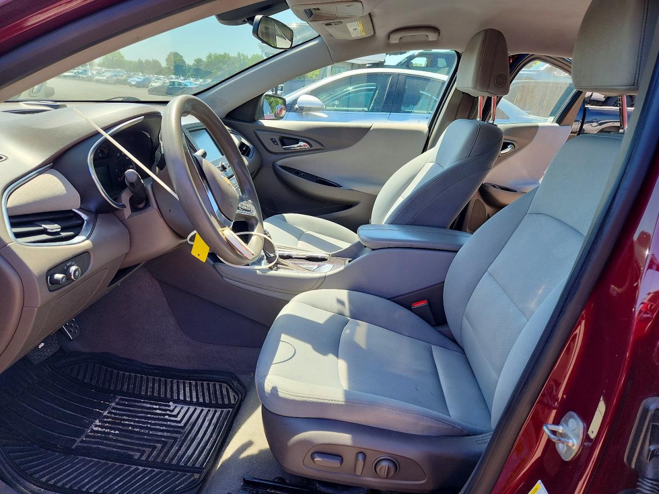 2016 Chevrolet Malibu - Image 7