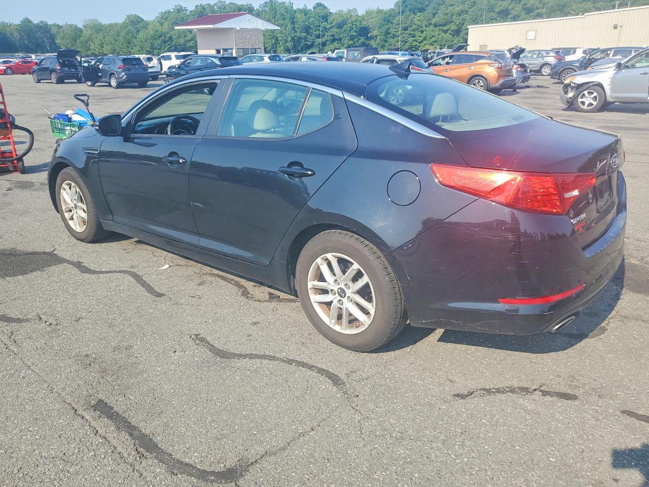 2011 Kia Optima Lx - Фото 2
