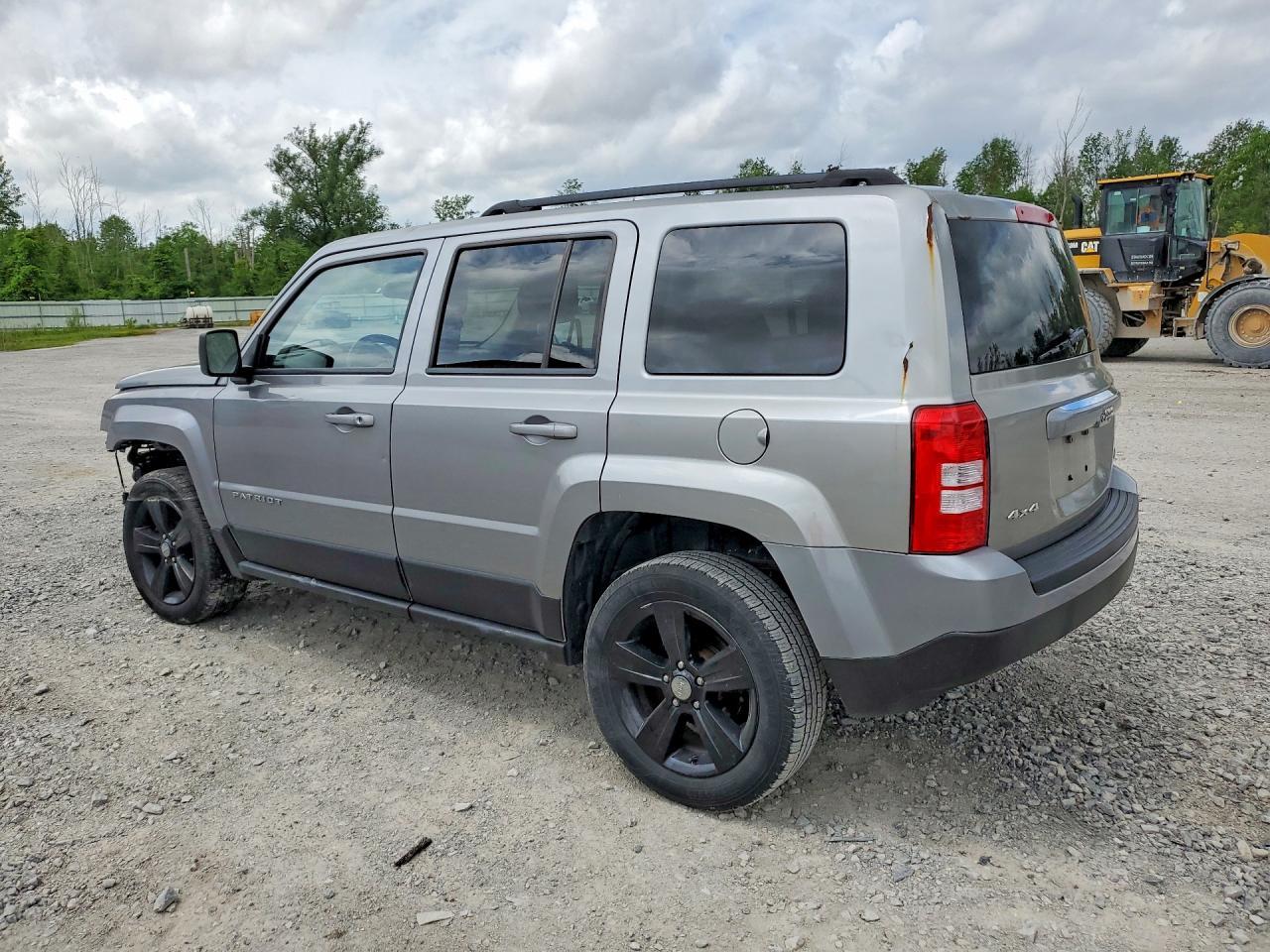 2016 Jeep Patriot Latitude - Фото 2