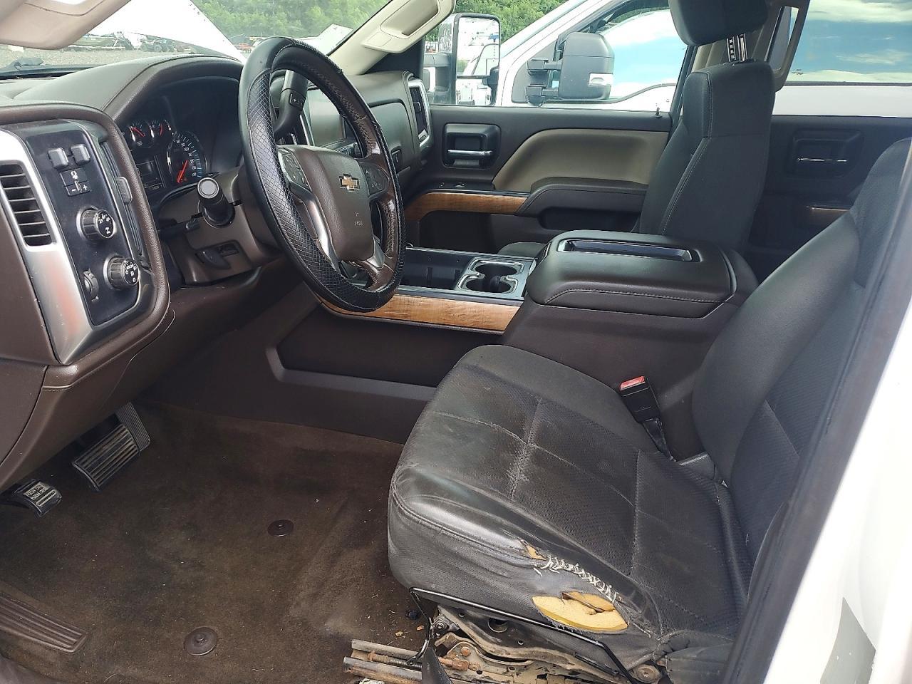 2015 Chevrolet Silverado K3500 Ltz - Image 7