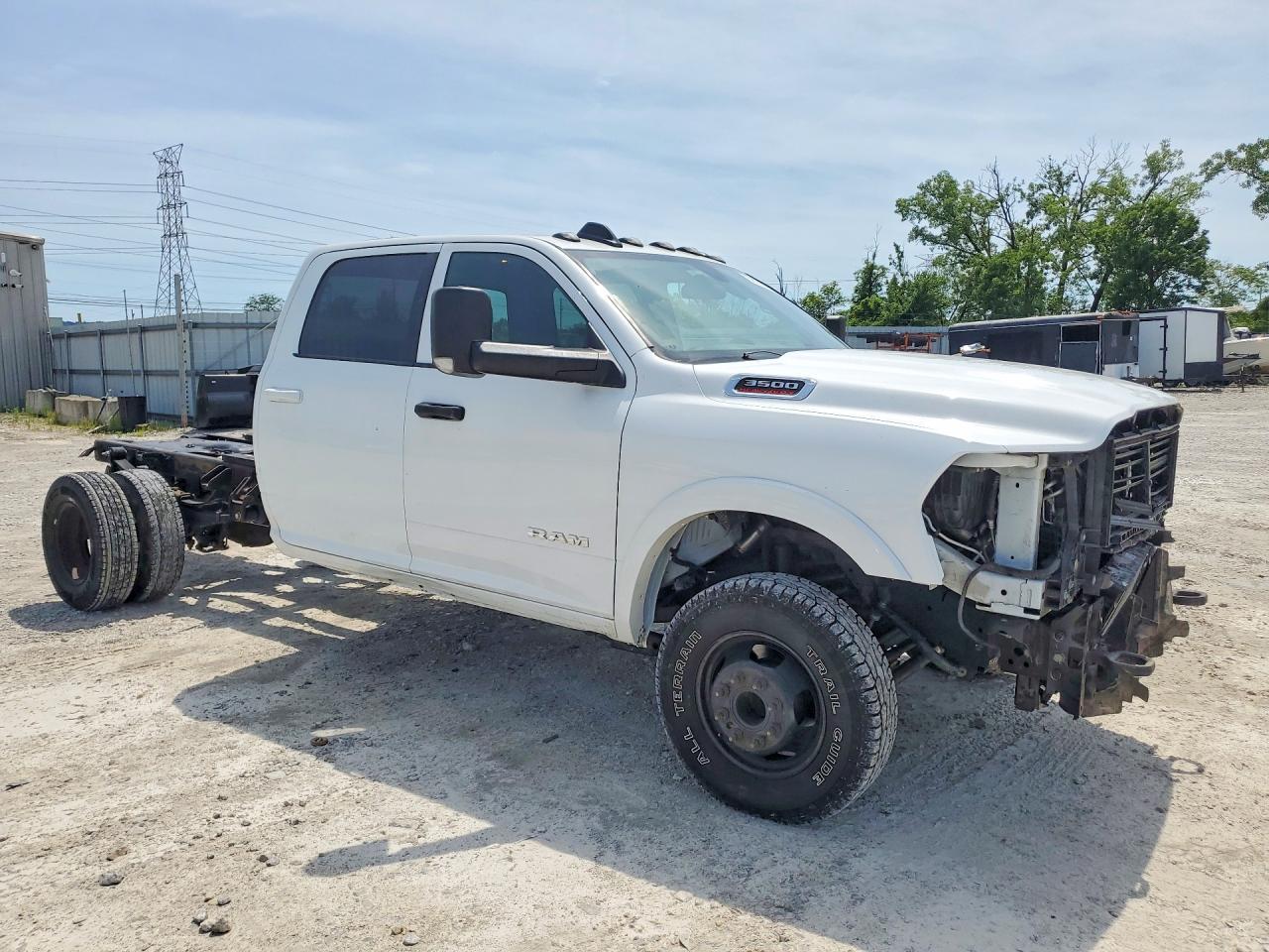 2022 Ram 3500 - Фото 4