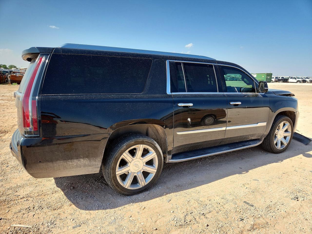 2019 Cadillac Escalade Esv Premium Luxury - Image 3
