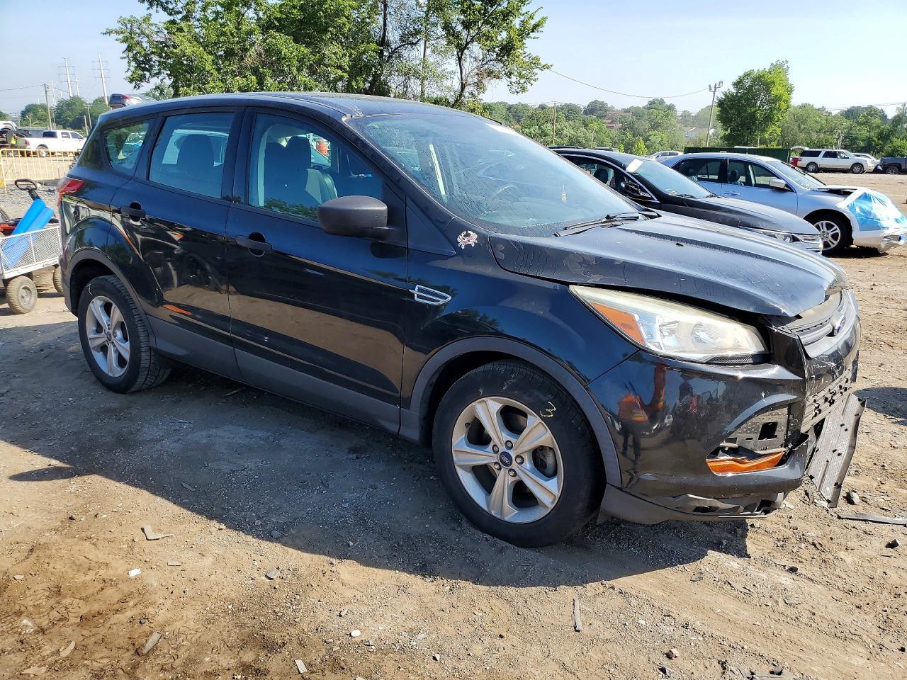 2015 Ford Escape S - Фото 4