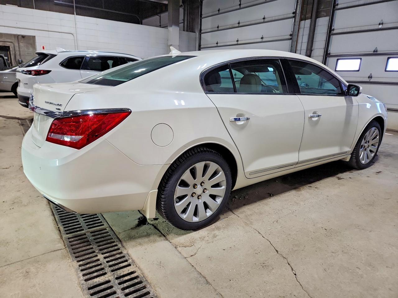 2014 Buick Lacrosse Premium - Image 3