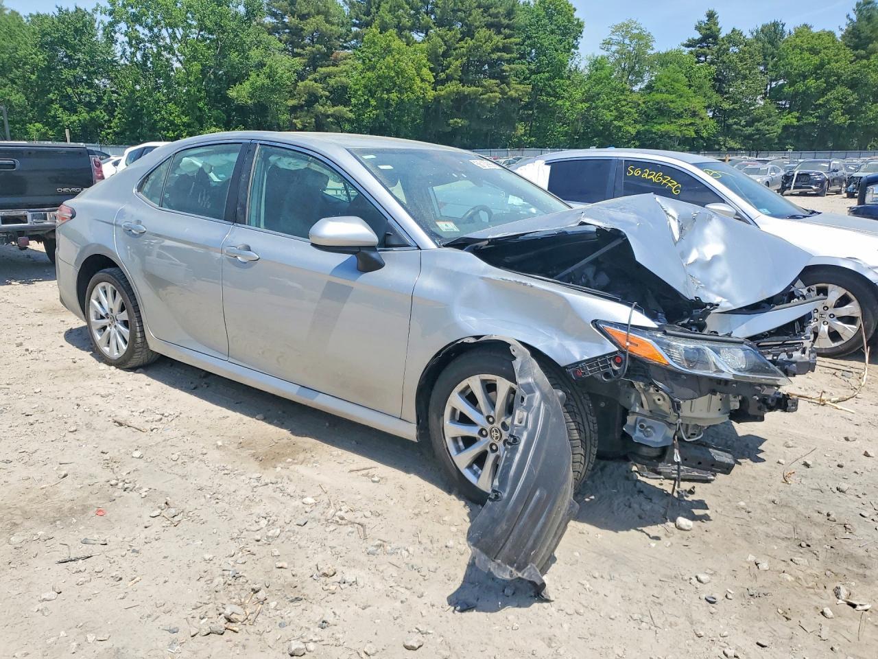 2020 Toyota Camry Le - Image 4