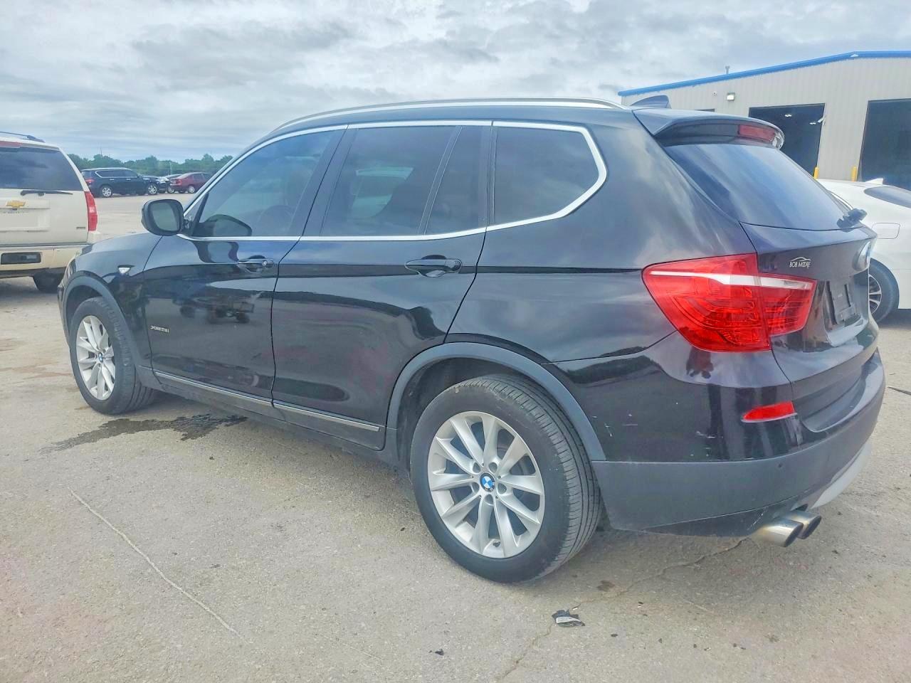 2013 BMW X3 xDrive28I - Фото 2