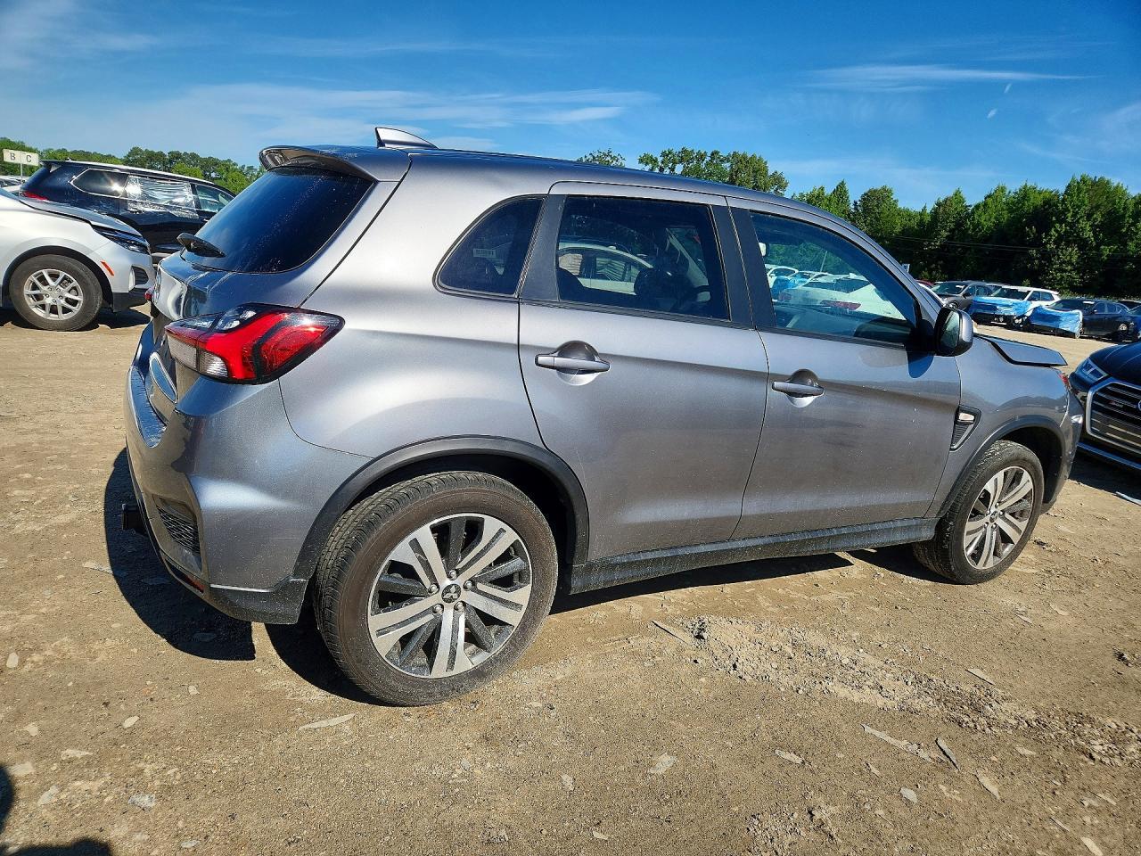 2021 Mitsubishi Outlander Sport Es - Фото 3