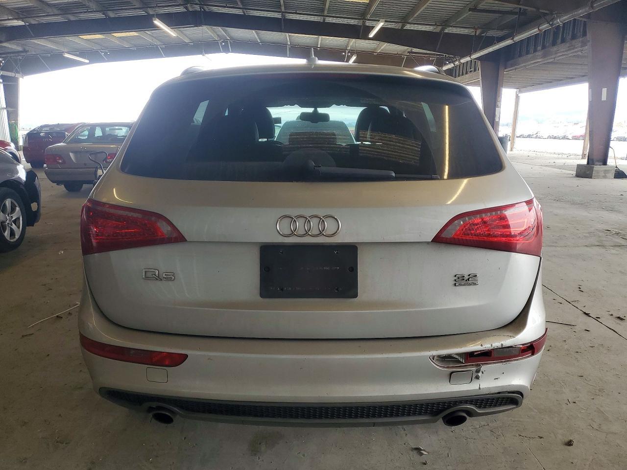 2011 Audi Q5 Premium Plus - Фото 6