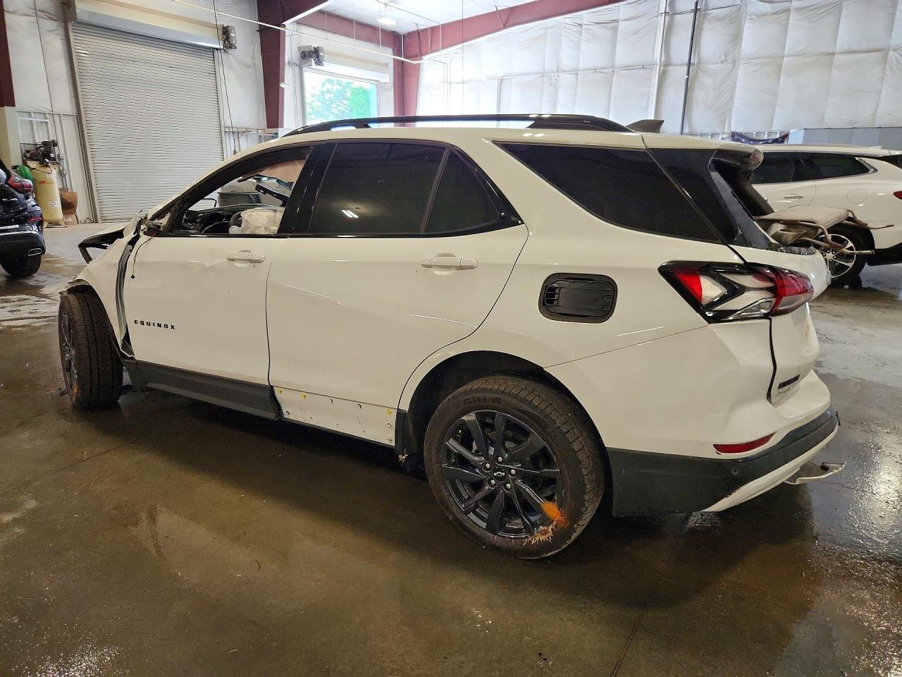 2024 Chevrolet Equinox Rs - Image 2