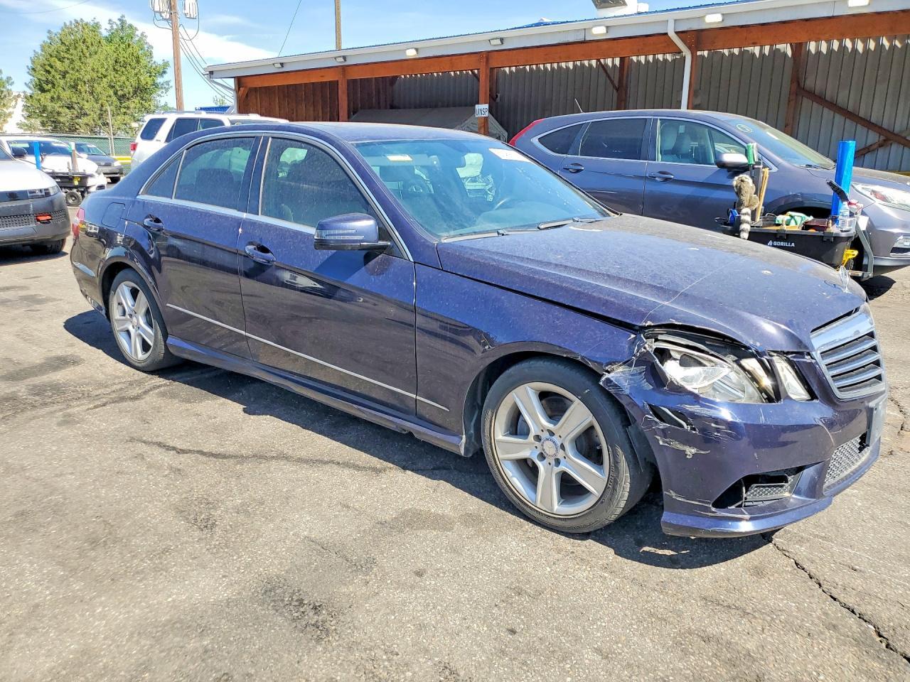 2011 Mercedes-Benz E 350 4Matic - Фото 4