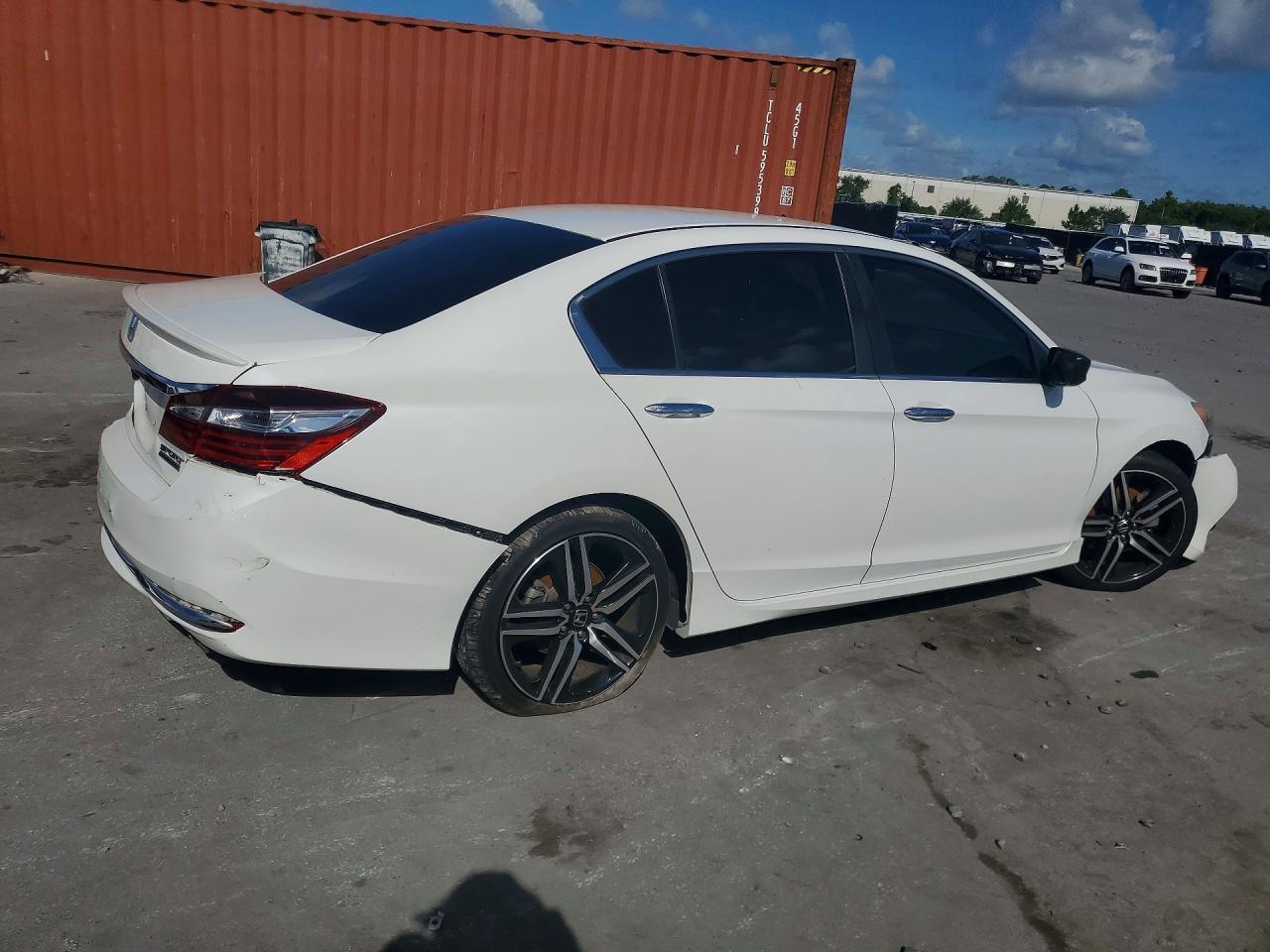 2017 Honda Accord Sport Special Edition - Фото 3