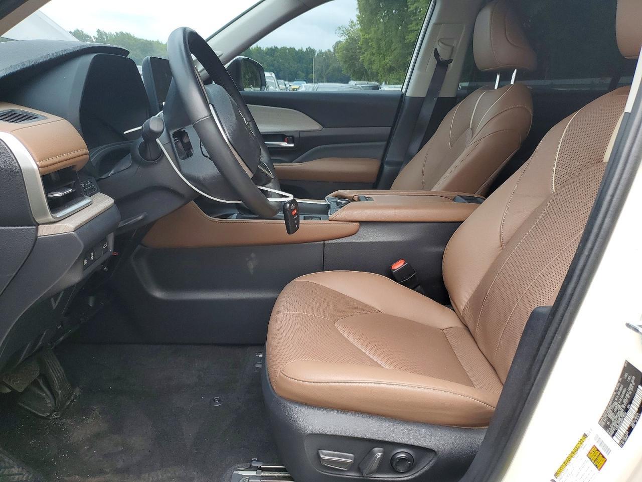 2024 Toyota Grand Highlander Platinum - Фото 7