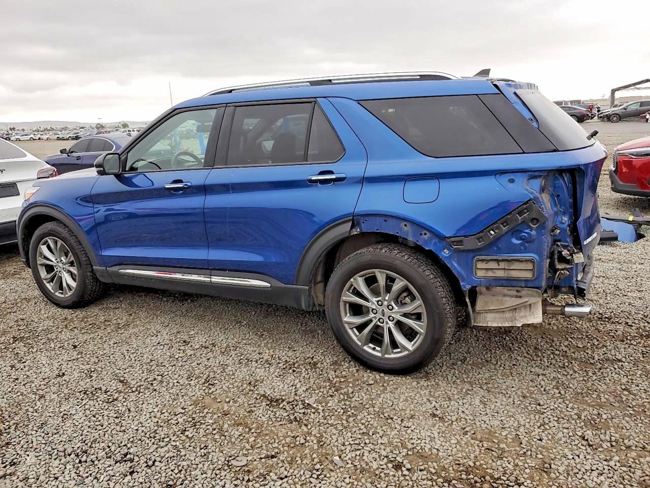 2022 Ford Explorer Limited - Фото 2