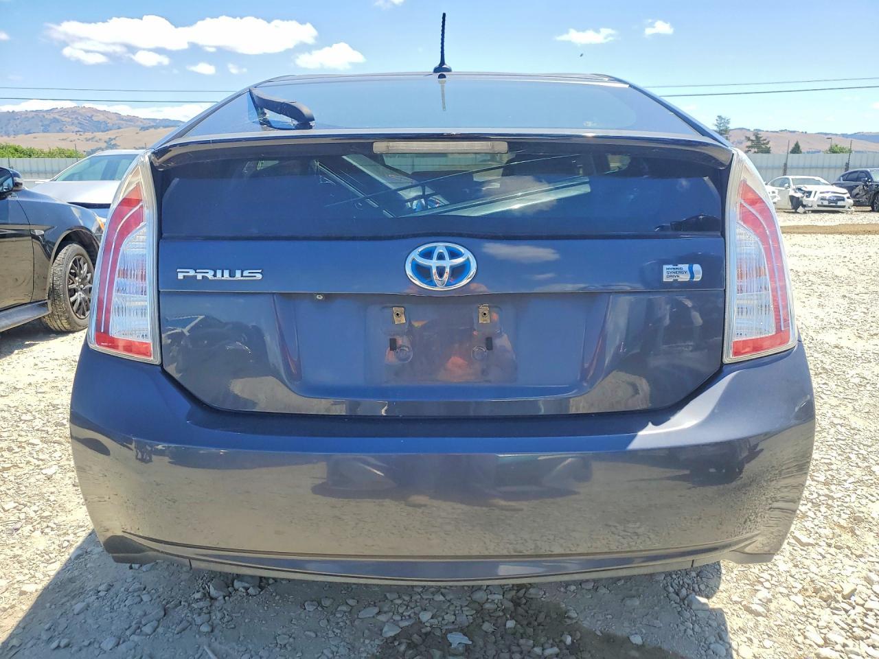 2015 Toyota Prius Four - Фото 6