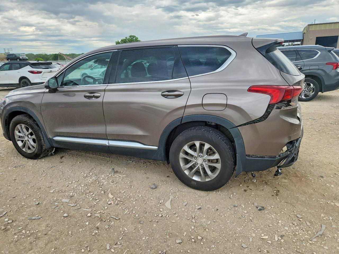 2019 Hyundai Santa Fe Sel 2.4L - Фото 2