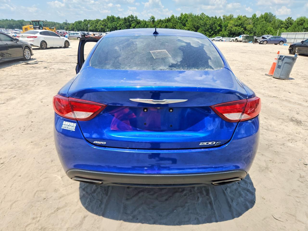2015 Chrysler 200 S - Фото 6