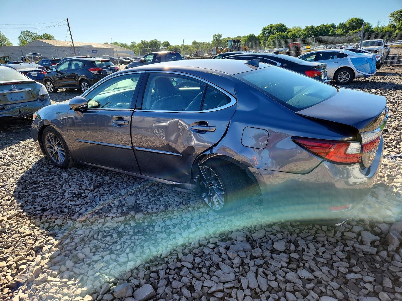 2018 Lexus Es 350 - Фото 2