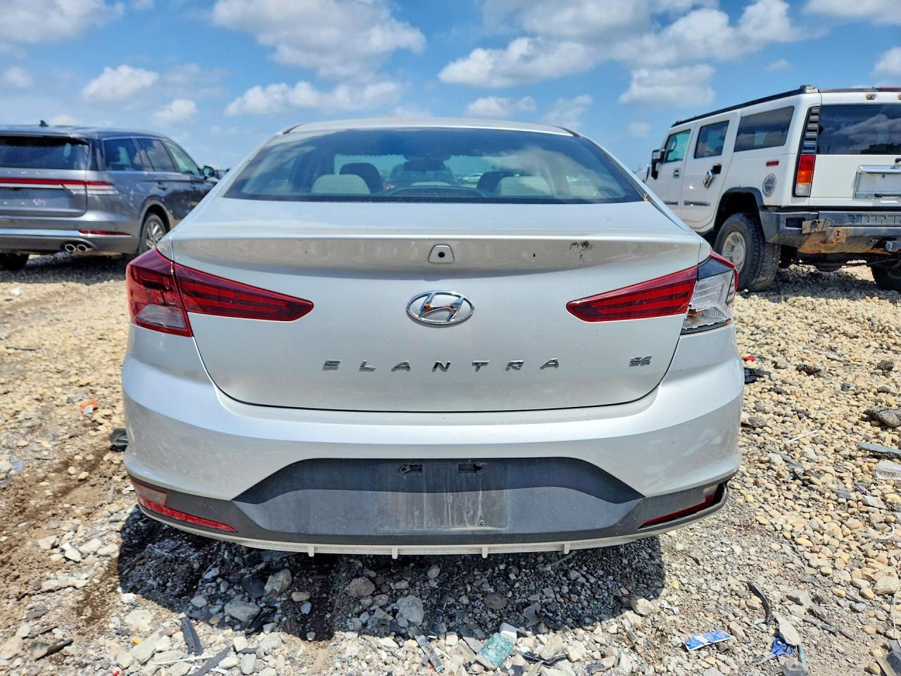 2019 Hyundai Elantra Se - Фото 6