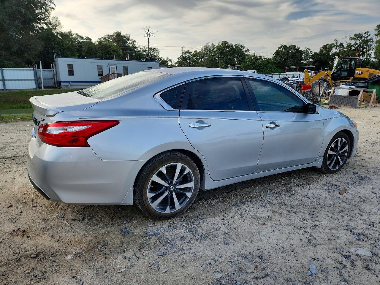 2016 Nissan Altima 2.5 Sr - Фото 3