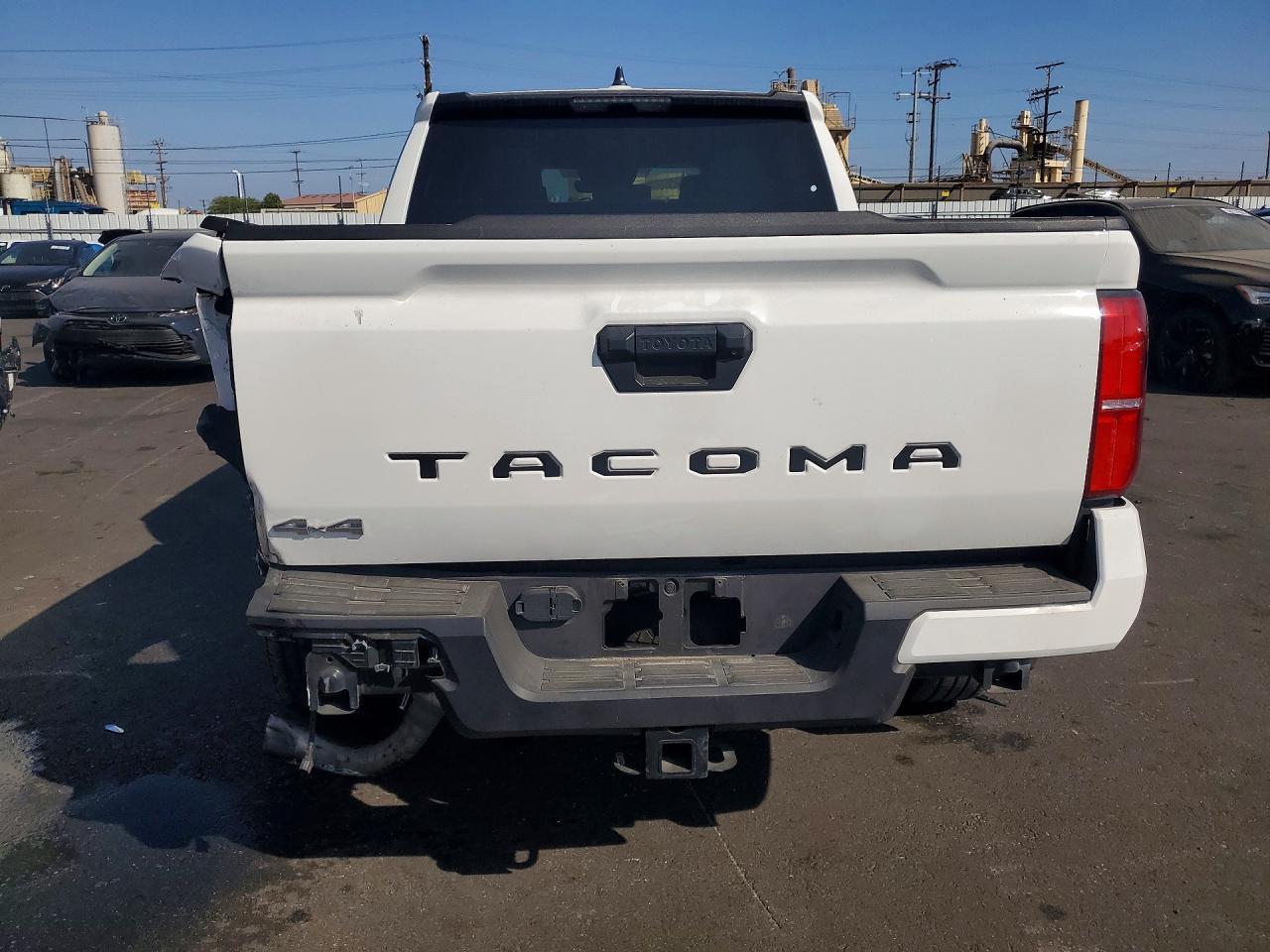 2025 Toyota Tacoma Sr5 - Image 6