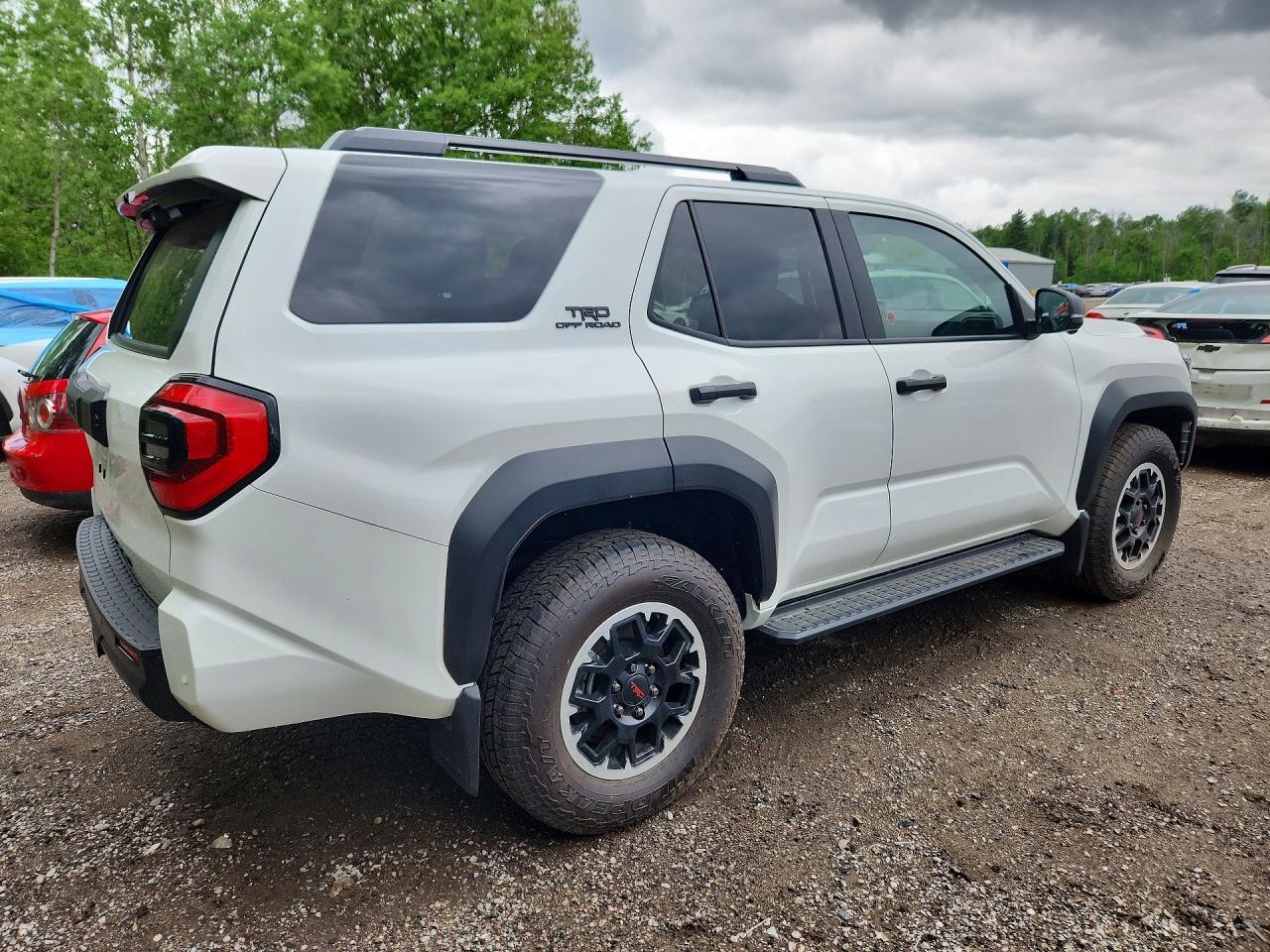2025 Toyota 4Runner Sr5 - Фото 3